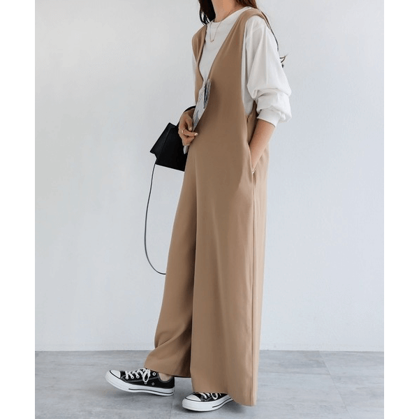 後背結帶設計柔滑吊帶褲_褐色