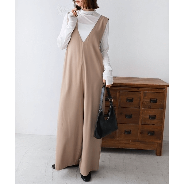 後背結帶設計柔滑吊帶褲_褐色