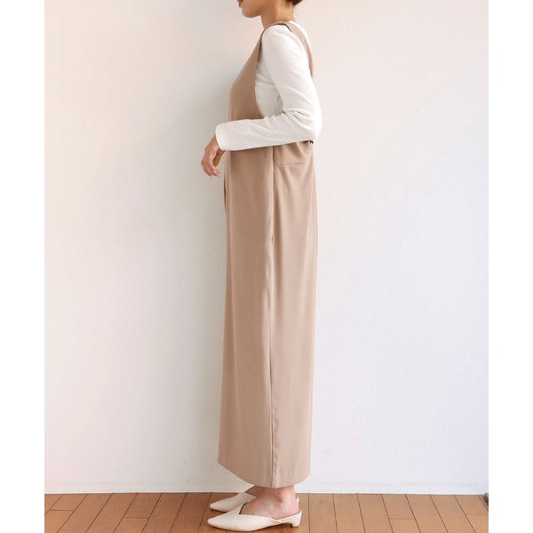 後背結帶設計柔滑吊帶褲_褐色