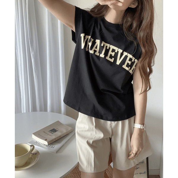 天竺棉圓弧下擺設計上衣_黑底白字