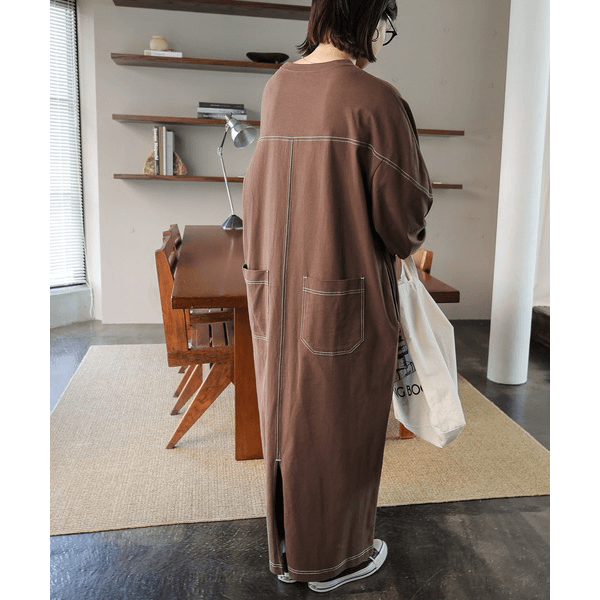 跳色縫線設oversize長袖洋裝_棕色