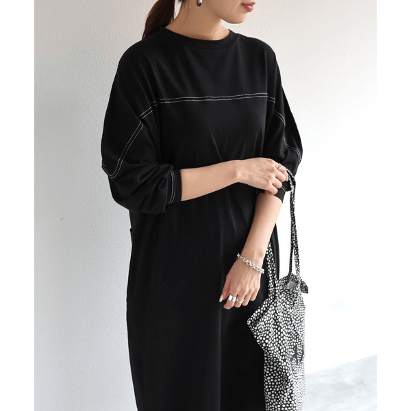 跳色縫線設oversize長袖洋裝_黑色