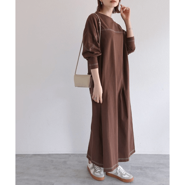 跳色縫線設oversize長袖洋裝_棕色