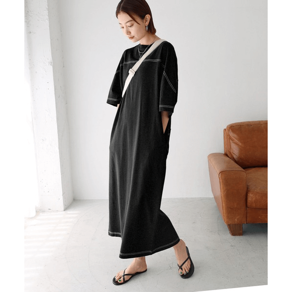 跳色縫線設計寬鬆半袖連身裙_黑