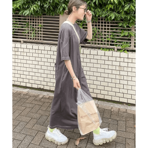 跳色縫線設計寬鬆半袖連身裙_岩灰