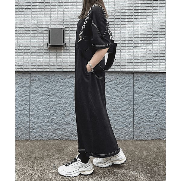 跳色縫線設計寬鬆半袖連身裙_黑