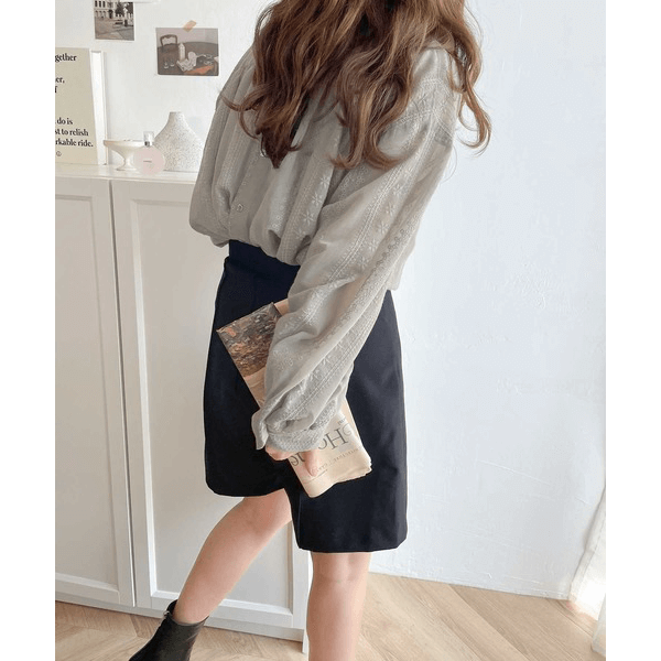 2WAY復古花朵刺繡微透襯衫_灰