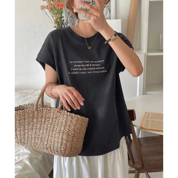 字母刺繡 法式袖 短T(黑X灰)