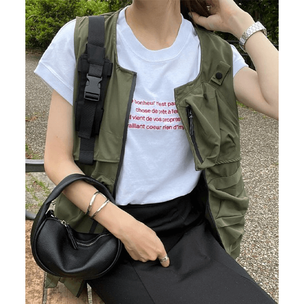 字母刺繡 法式袖 短T(白X紅)