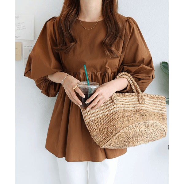 燈籠袖抓皺下襬設計上衣_褐色