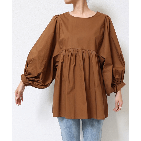 燈籠袖抓皺下襬設計上衣_褐色