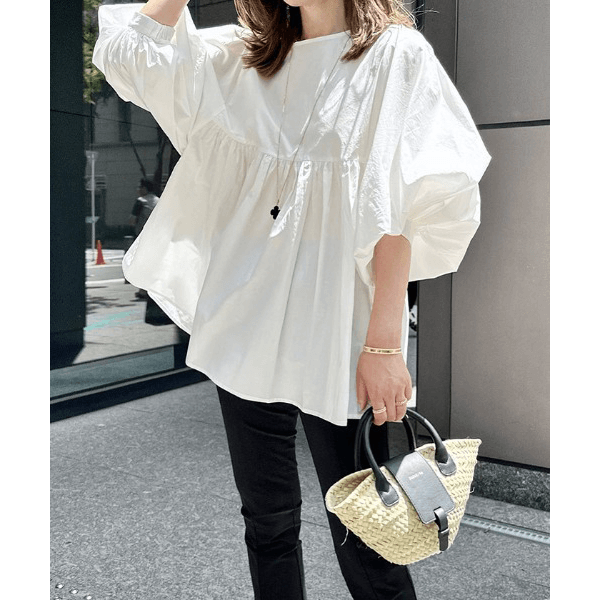 燈籠袖抓皺下襬設計上衣_米白