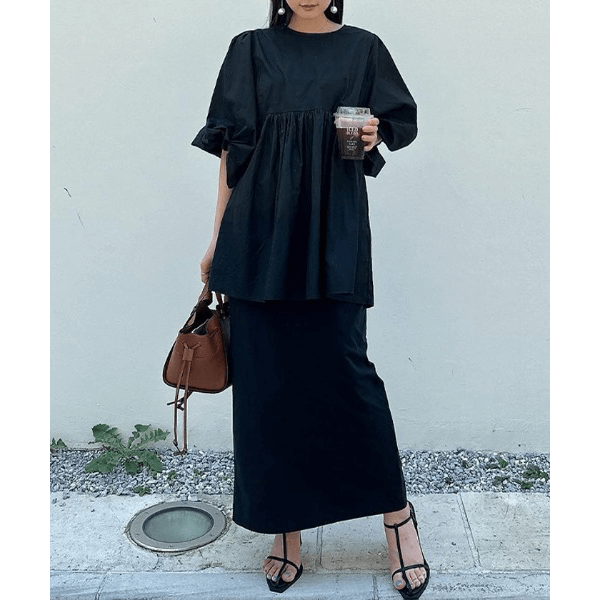 燈籠袖抓皺下襬設計上衣_黑