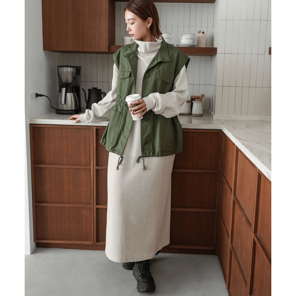 鬆緊針織領圓領長袖連身裙_象牙白